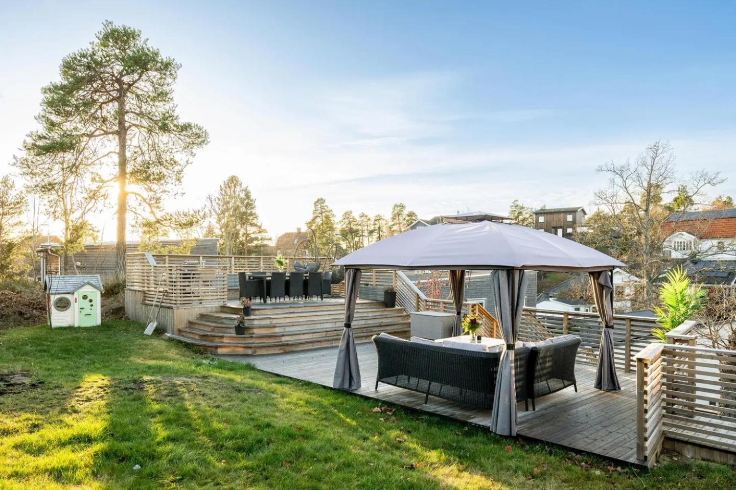 Modern Villa Close To Beach Trangsund エクステリア 写真