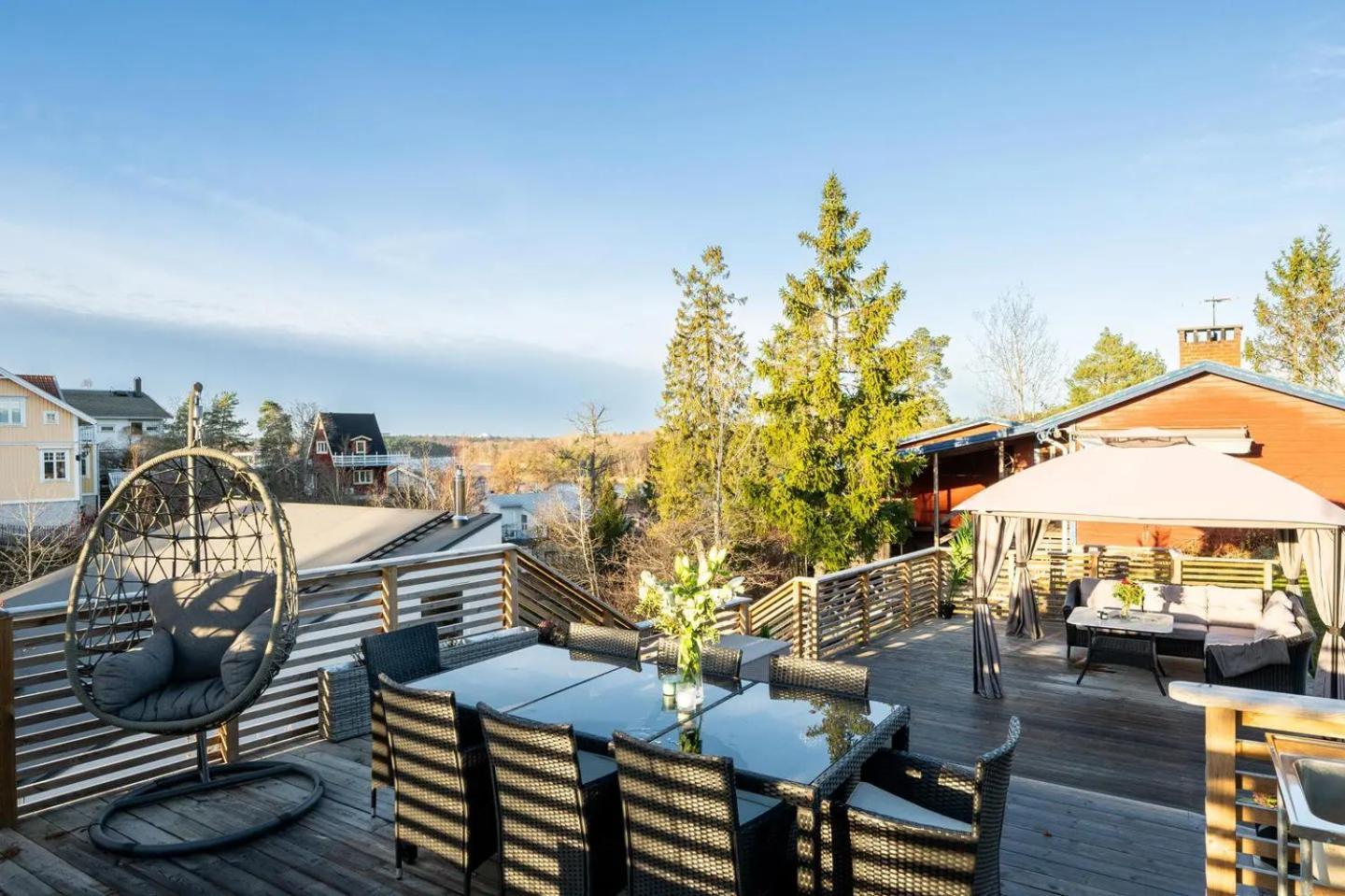 Modern Villa Close To Beach Trangsund エクステリア 写真